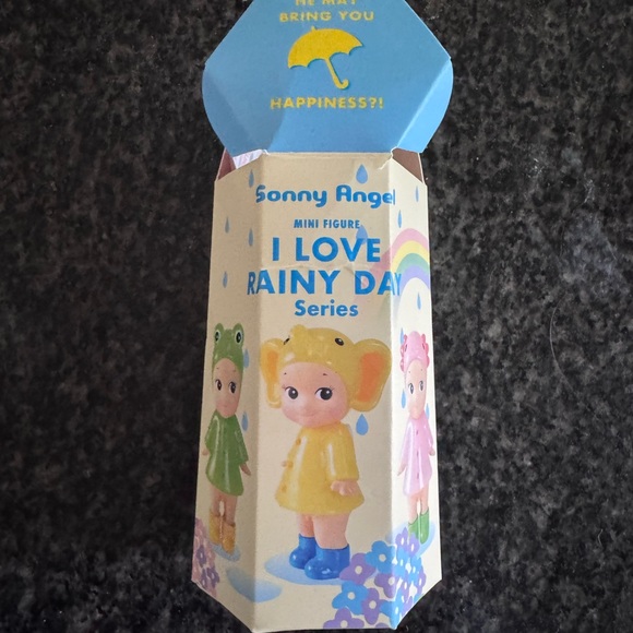 Sonny Angel Rainy Day Series Axolotl - Picture 2 of 4